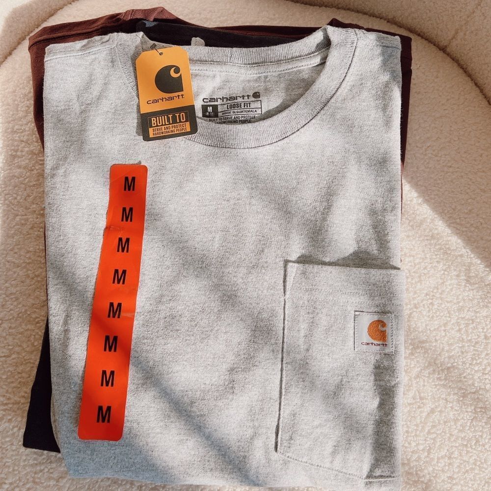 Men’s carhartt tshirt - Picture 1 of 2